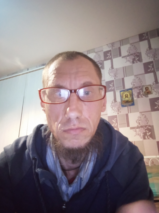 Виктор  Шаповалов