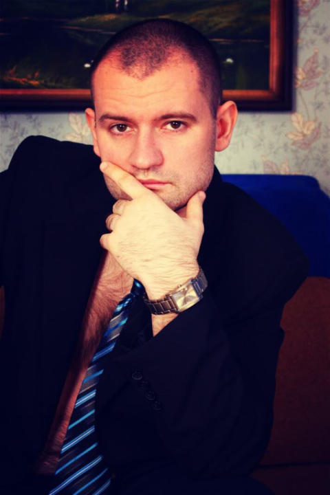 Андрей  Малов