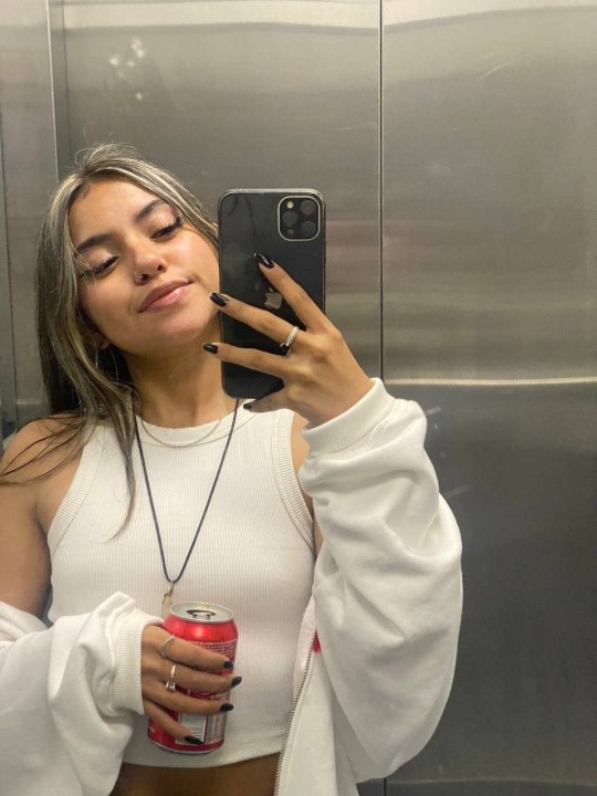 Аделина Аделина