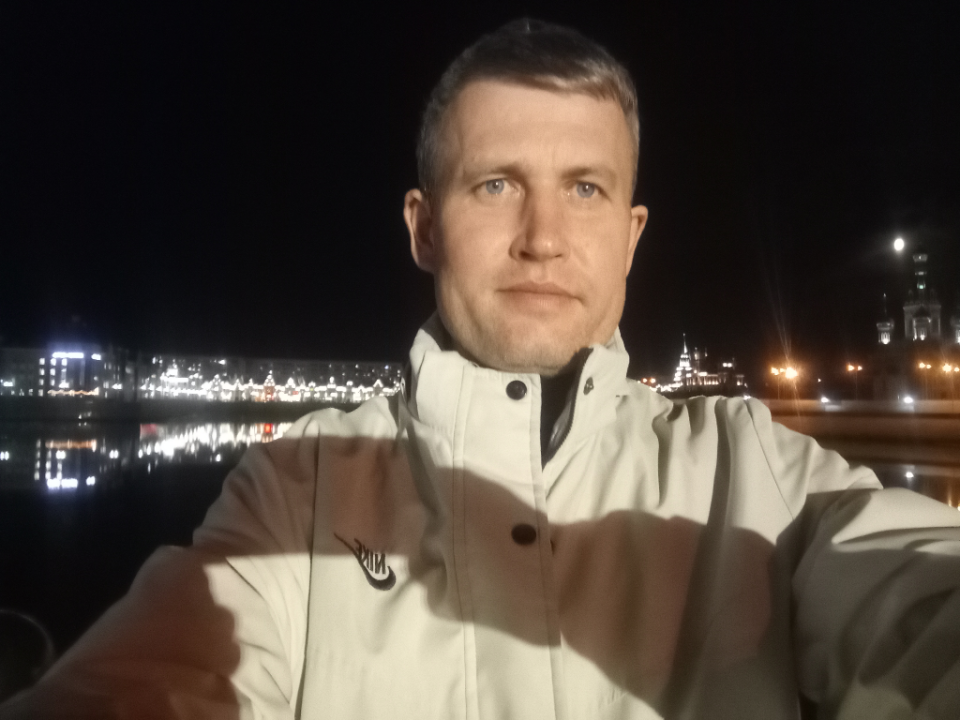 Сергей Сухих