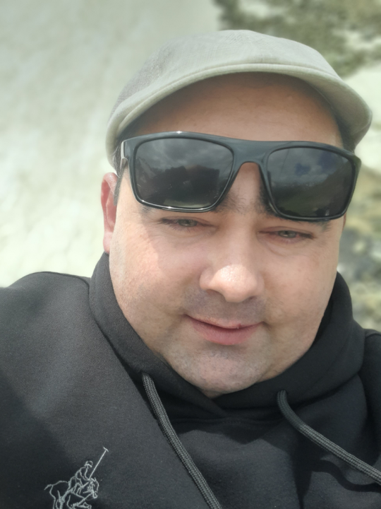 Алексей  Efremov