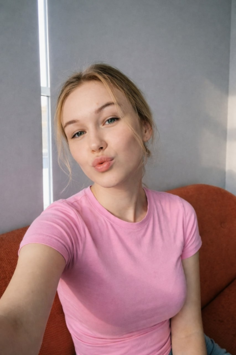 Александра  Антонова
