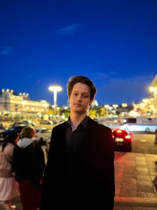 Дмитрий
